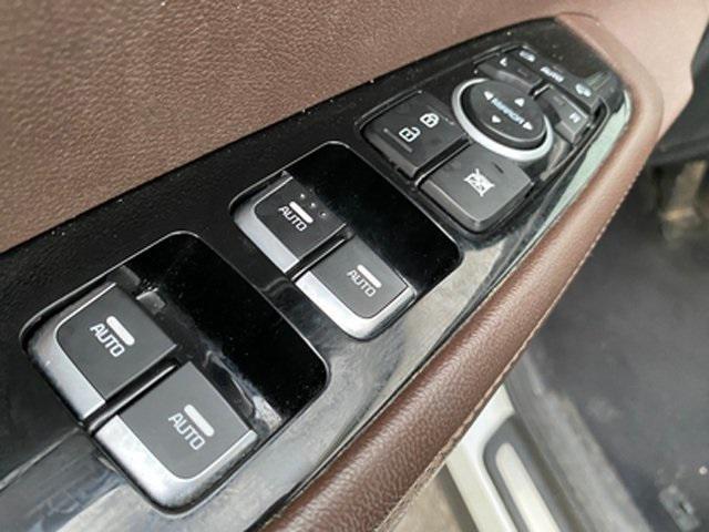 used 2019 Kia Sorento car, priced at $15,970