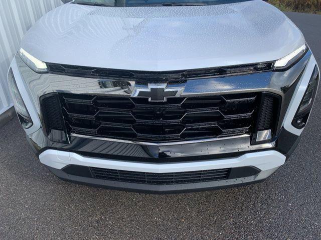 new 2026 Chevrolet Equinox car, priced at $41,927