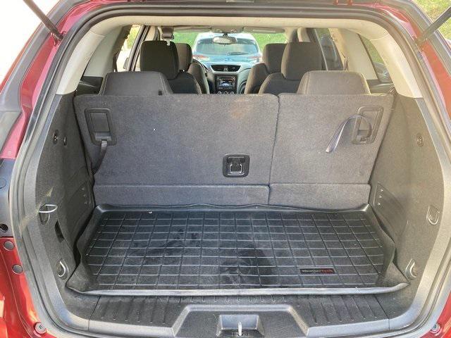 used 2017 Chevrolet Traverse car, priced at $13,195