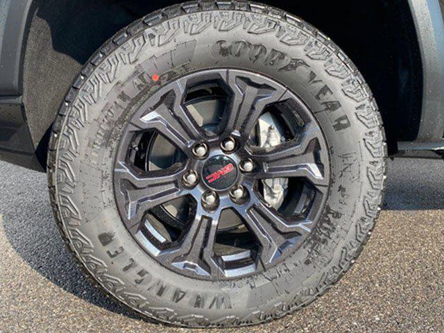 new 2025 GMC Canyon car, priced at $48,660