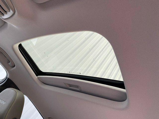 new 2025 Chevrolet Trax car, priced at $27,332