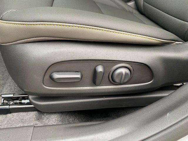 new 2025 Chevrolet Trax car, priced at $27,332