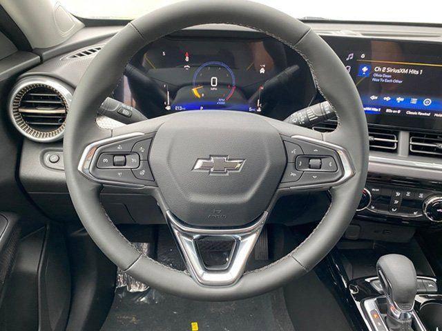 new 2025 Chevrolet Trax car, priced at $27,332