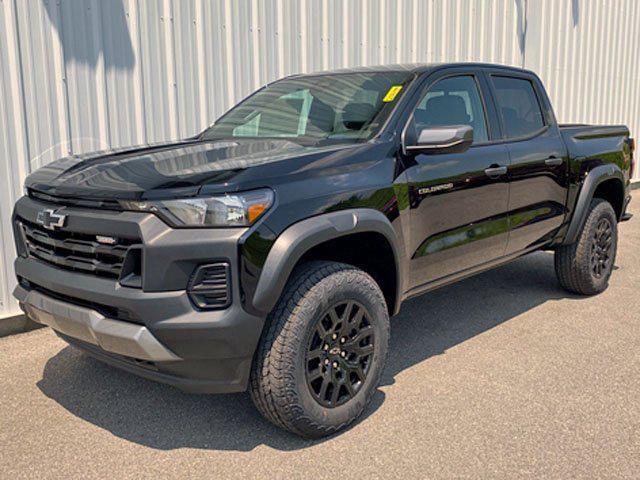 new 2025 Chevrolet Colorado car, priced at $44,955