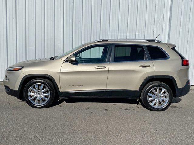 used 2015 Jeep Cherokee car, priced at $11,738