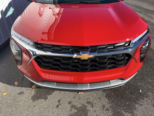 new 2026 Chevrolet Trax car, priced at $25,667
