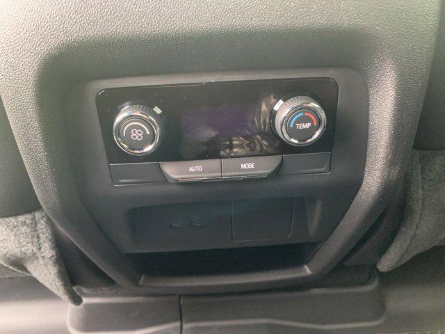 new 2026 Chevrolet Traverse car, priced at $46,415