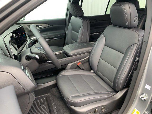 new 2026 Chevrolet Traverse car, priced at $46,415