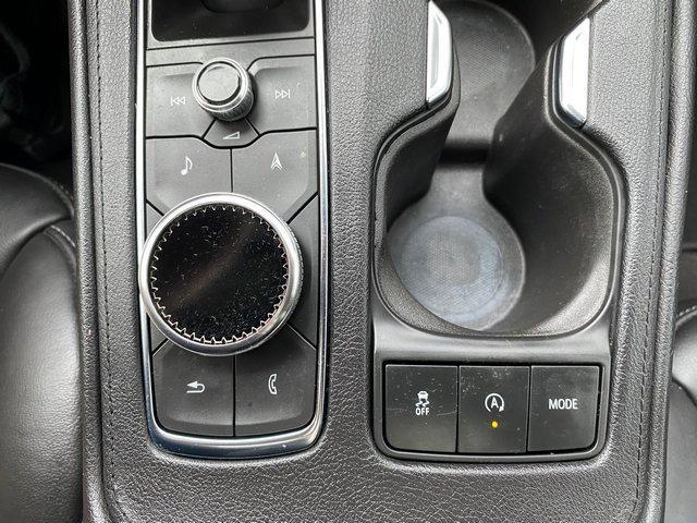used 2022 Cadillac XT4 car, priced at $27,592