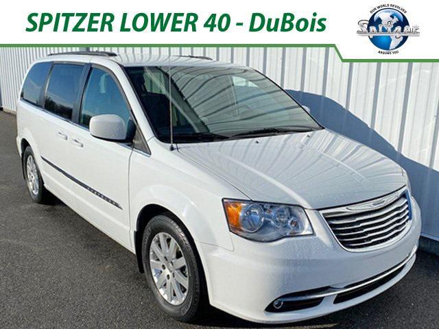 used 2016 Chrysler Town & Country car, priced at $11,550