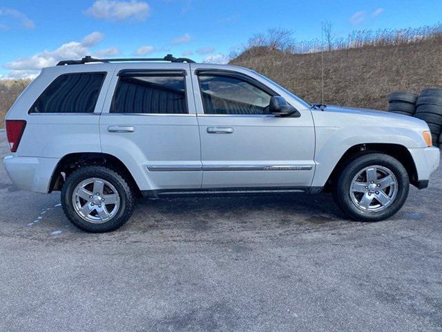 used 2007 Jeep Grand Cherokee car, priced at $5,398