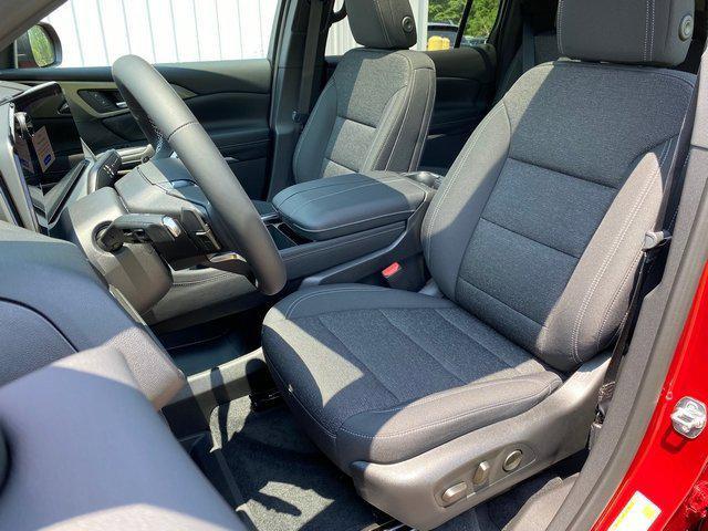 new 2025 Chevrolet Traverse car, priced at $47,850
