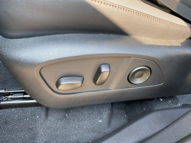 new 2026 Chevrolet Traverse car, priced at $52,090