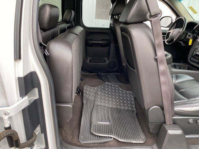 used 2009 GMC Sierra 1500 car, priced at $10,880