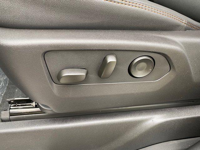 new 2025 GMC Sierra 2500 car, priced at $76,855