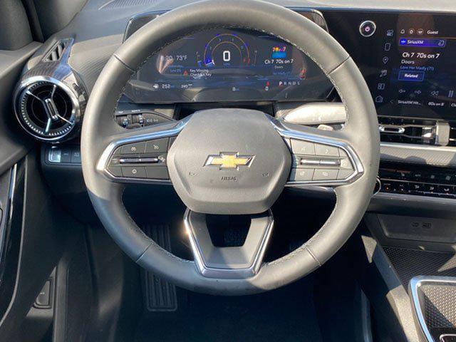 new 2026 Chevrolet Equinox car, priced at $33,870