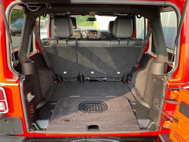 used 2015 Jeep Wrangler Unlimited car, priced at $14,480