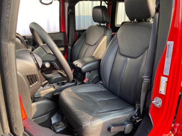 used 2015 Jeep Wrangler Unlimited car, priced at $14,480