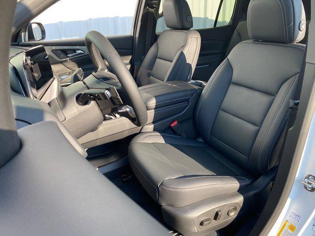 new 2026 Chevrolet Traverse car, priced at $49,840