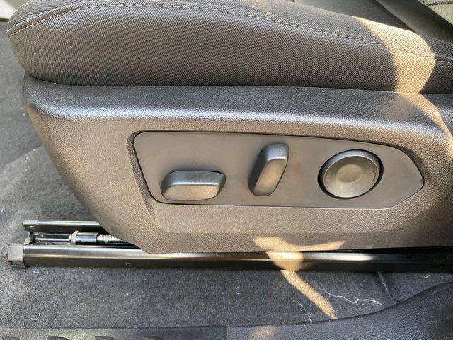 new 2025 Chevrolet Colorado car, priced at $37,915