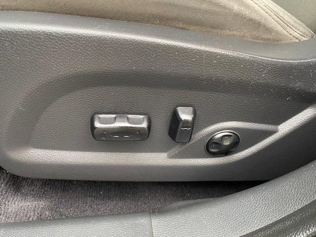 used 2013 Hyundai Santa Fe car, priced at $9,480
