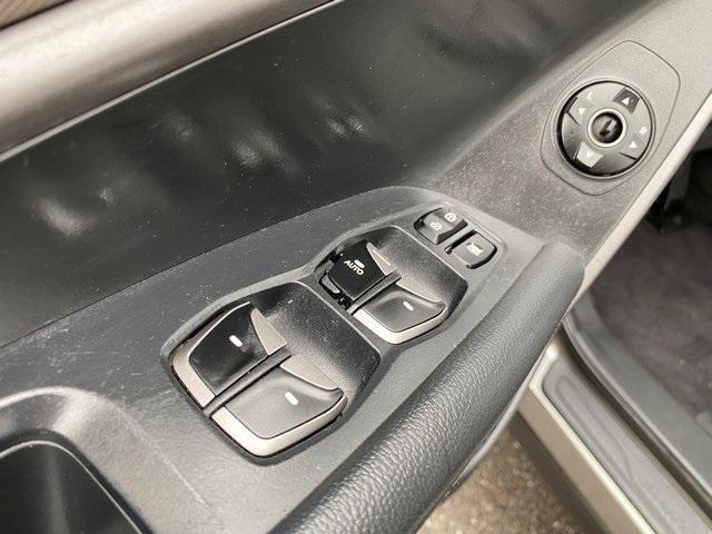 used 2013 Hyundai Santa Fe car, priced at $9,480