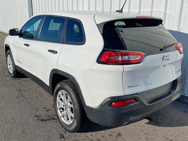 used 2017 Jeep Cherokee car, priced at $11,770