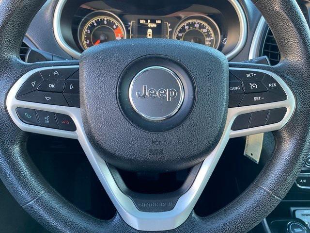 used 2017 Jeep Cherokee car, priced at $11,770