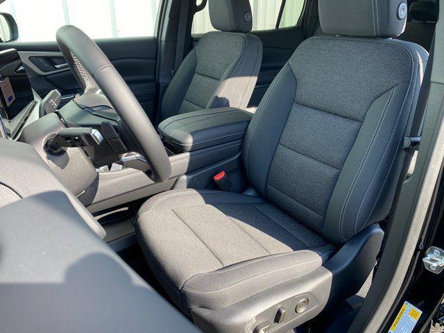 new 2025 Chevrolet Traverse car, priced at $44,945