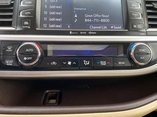 used 2016 Toyota Highlander car, priced at $23,510