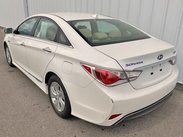 used 2015 Hyundai Sonata Hybrid car, priced at $7,355
