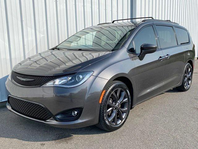used 2018 Chrysler Pacifica car, priced at $15,970