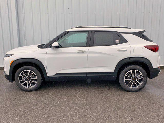 new 2025 Chevrolet TrailBlazer car, priced at $30,330