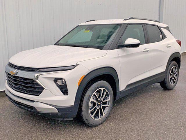 new 2025 Chevrolet TrailBlazer car, priced at $30,330