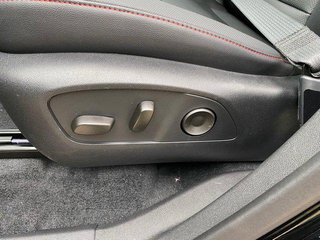 new 2025 Chevrolet Traverse car, priced at $51,940