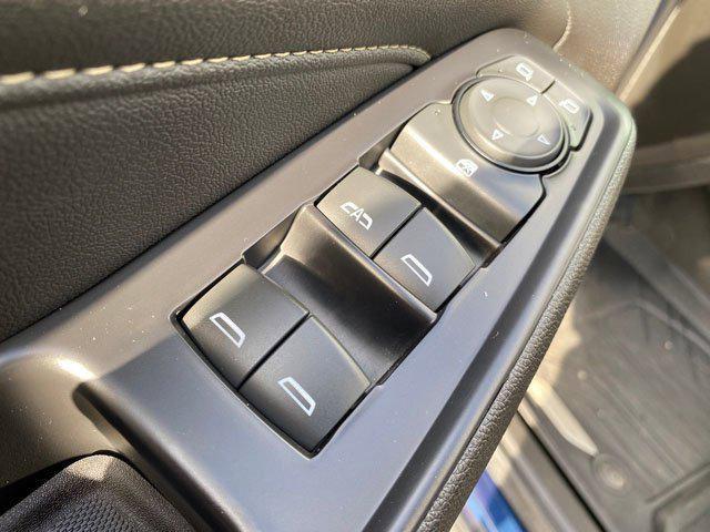 used 2022 Chevrolet Traverse car, priced at $35,291