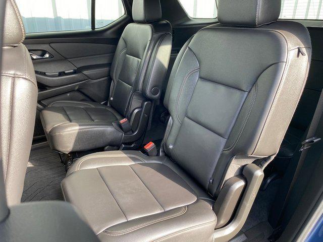 used 2022 Chevrolet Traverse car, priced at $35,291
