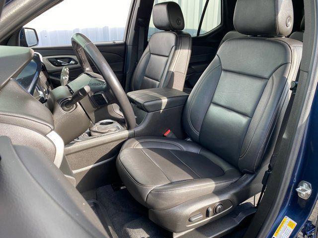 used 2022 Chevrolet Traverse car, priced at $35,291