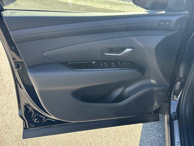 new 2026 Hyundai Tucson car, priced at $40,352