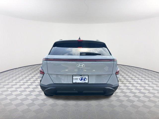 new 2025 Hyundai Kona car, priced at $29,916