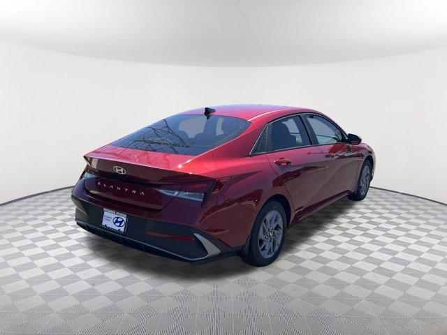 new 2024 Hyundai Elantra car, priced at $23,662