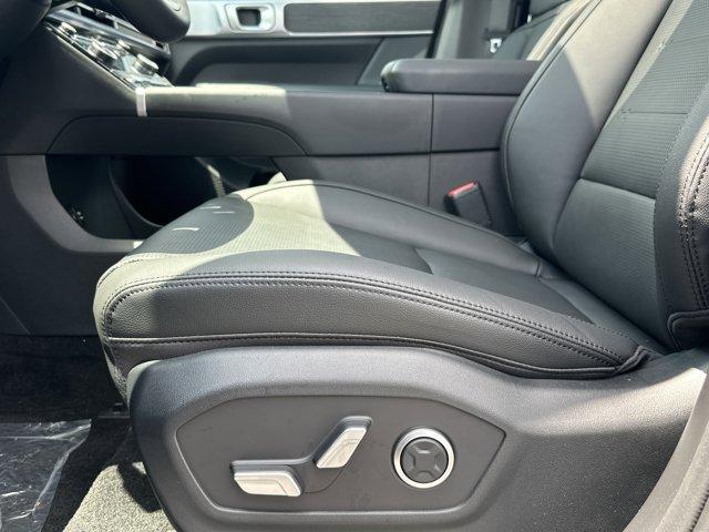 new 2025 Hyundai SANTA FE HEV car, priced at $46,147