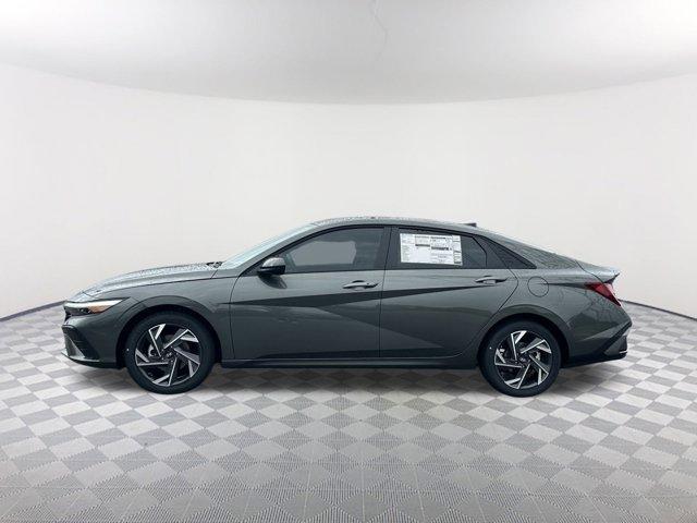 new 2025 Hyundai Elantra car, priced at $24,422
