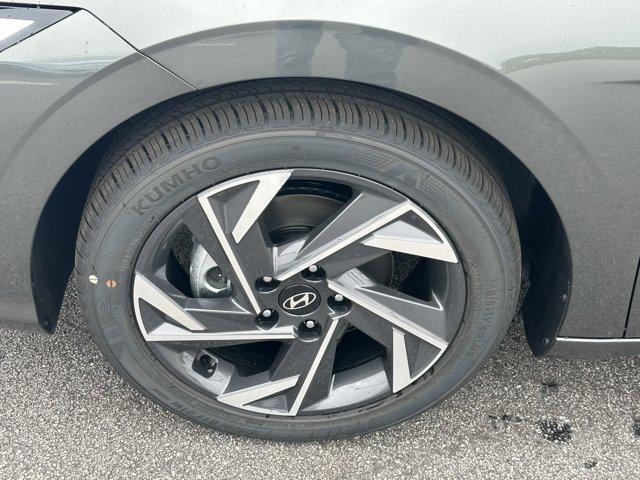 new 2025 Hyundai Elantra car, priced at $24,422