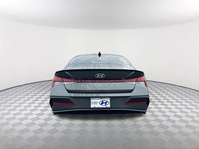new 2025 Hyundai Elantra car, priced at $24,422