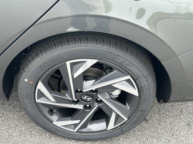 new 2025 Hyundai Elantra car, priced at $24,422