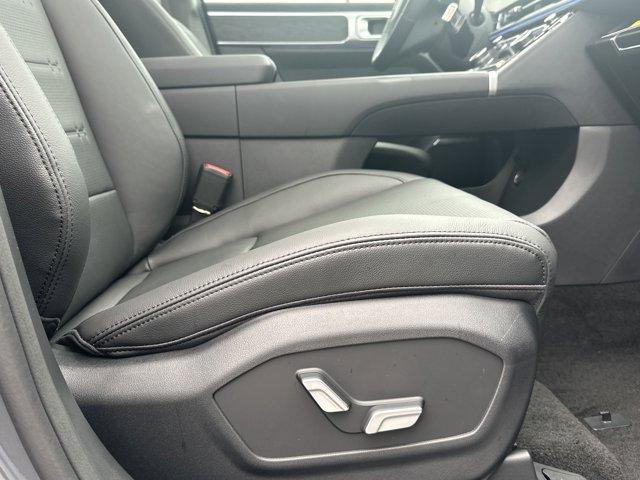 new 2025 Hyundai SANTA FE HEV car, priced at $46,085