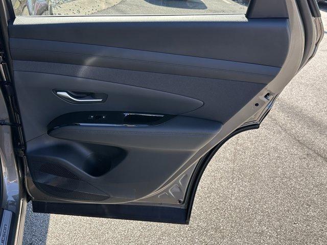 new 2026 Hyundai TUCSON Hybrid car, priced at $43,398