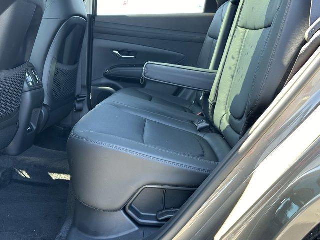 new 2026 Hyundai TUCSON Hybrid car, priced at $43,398