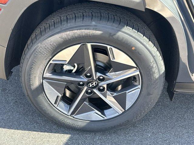 new 2025 Hyundai Tucson car, priced at $31,987